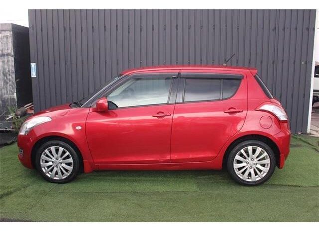 SUZUKI SWIFT 2012 full