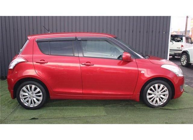 SUZUKI SWIFT 2012 full