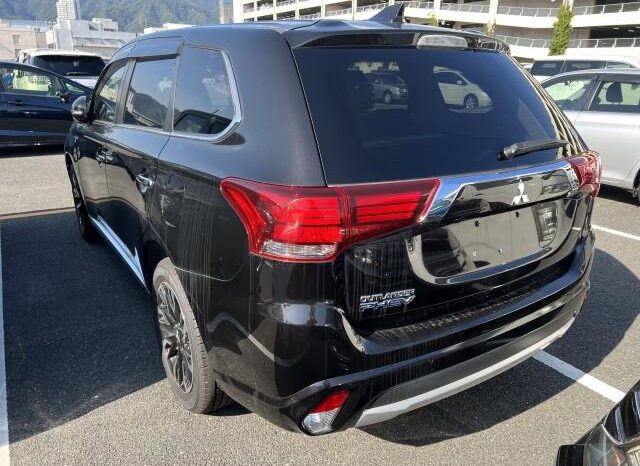 MITSUBISHI OUTLANDER PHEV full