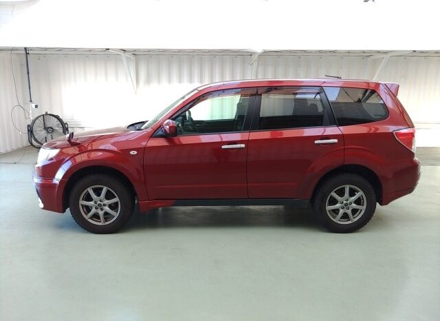 SUBARU FORESTER [SUV] full