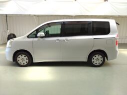 TOYOTA NOAH 2009 [WAGON] full