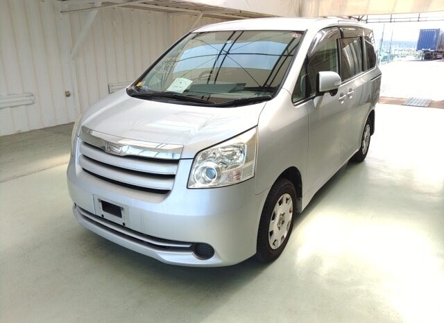 TOYOTA NOAH 2009 [WAGON] full