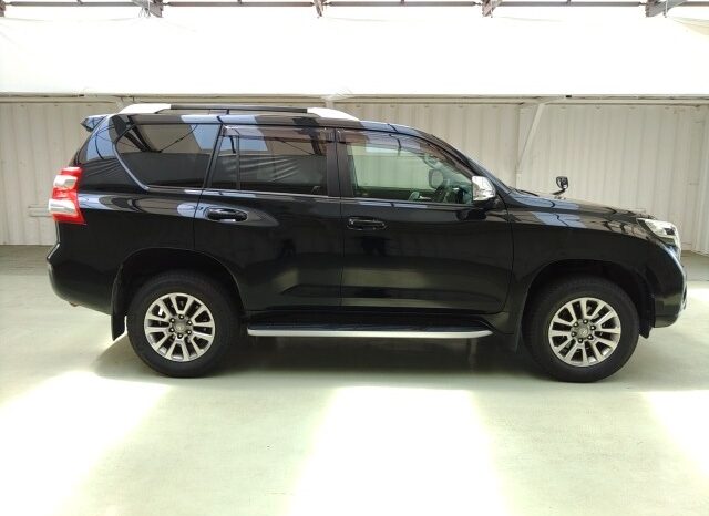 2017 LAND CRUISER PRADO [SUV] full