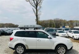 SUBARU FORESTER 2.0XS [SUV] 2011 full