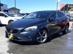 VOLVO V40 full