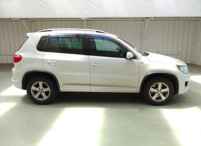 VOLKSWAGEN TIGUAN 2012 R LINE full