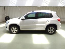 VOLKSWAGEN TIGUAN 2012 R LINE