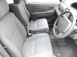 TOYOTA RAUM full