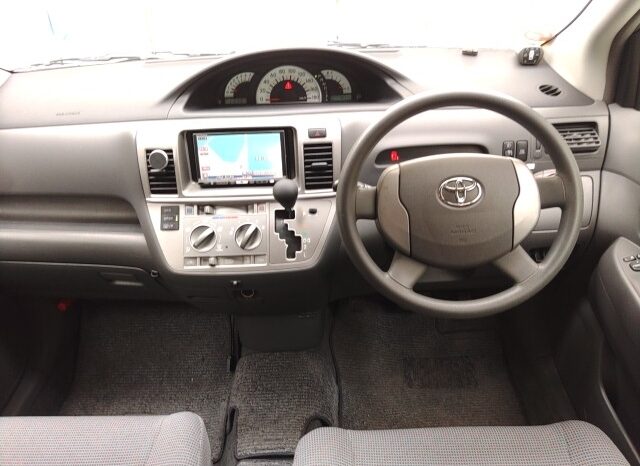 TOYOTA RAUM full