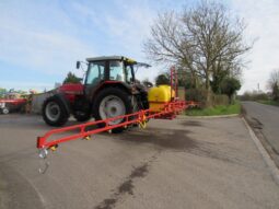 NEW 600 LITRE CROP SPRAYER full