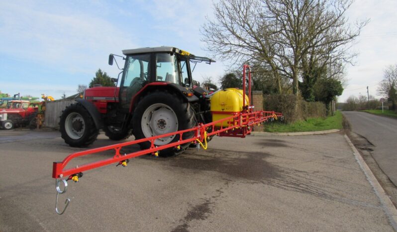 NEW 600 LITRE CROP SPRAYER full