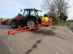 NEW 600 LITRE CROP SPRAYER full