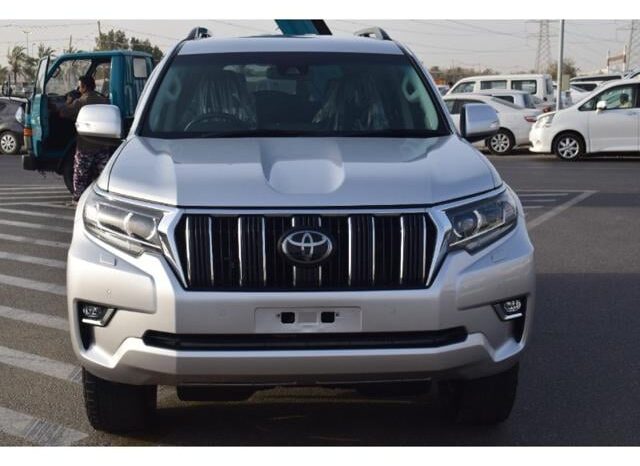 TOYOTA LAND CRUISER PRADO 2018 full