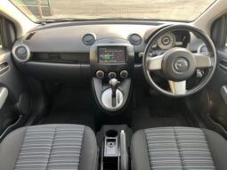 MAZDA DEMIO HATCHBACK 2009 full