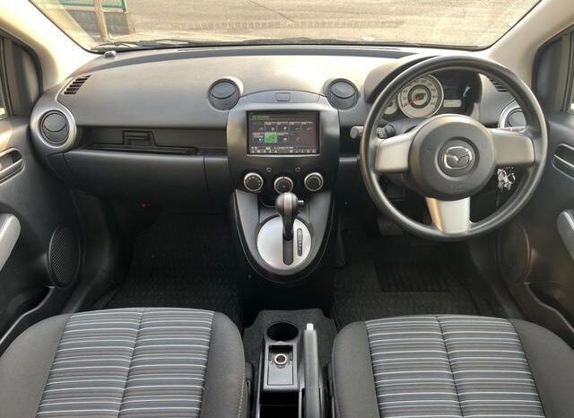 MAZDA DEMIO HATCHBACK 2009 full