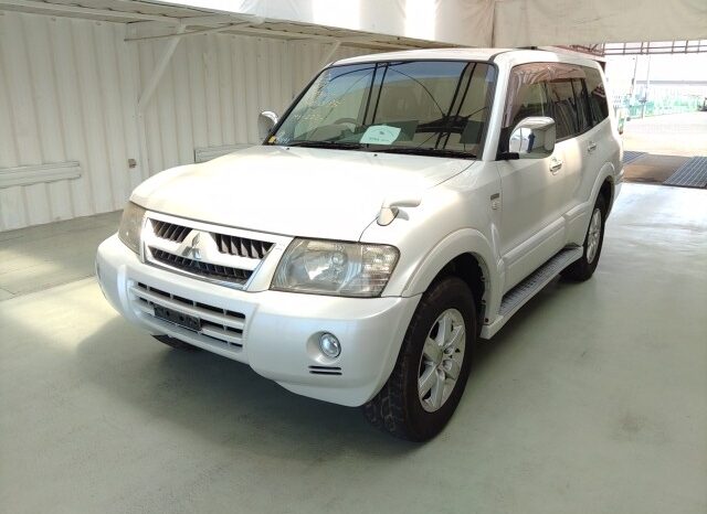 MITSUBISHI PANJERO 2004 full