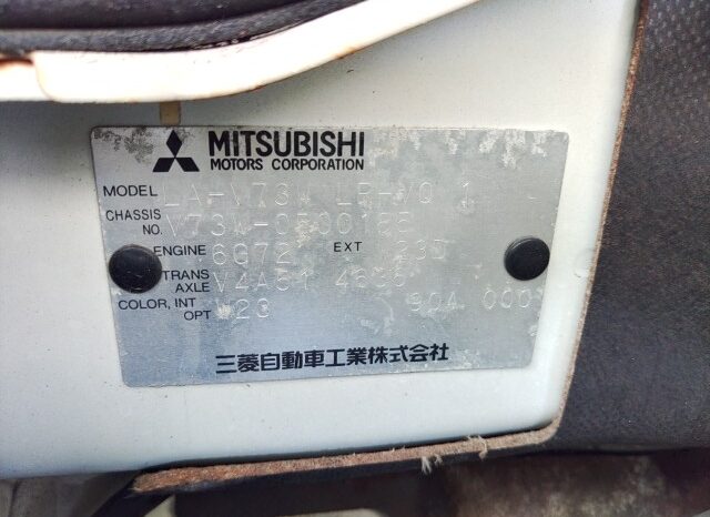 MITSUBISHI PANJERO 2004 full