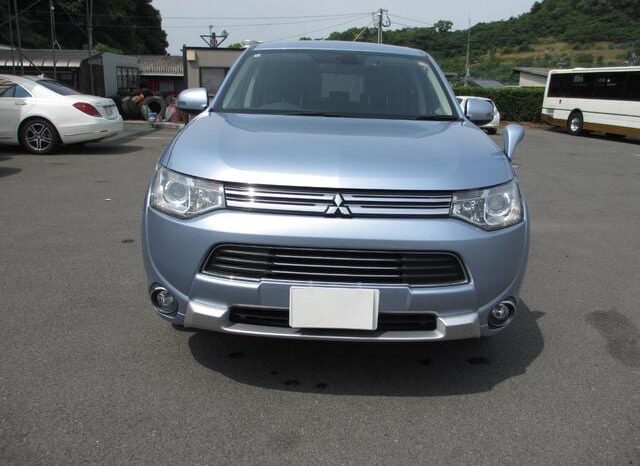 MITSUBISHI OUTLANDER PHEV 2015/4 full