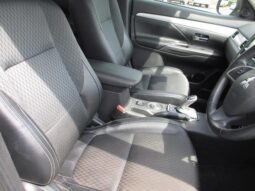 MITSUBISHI OUTLANDER PHEV 2015/4 full