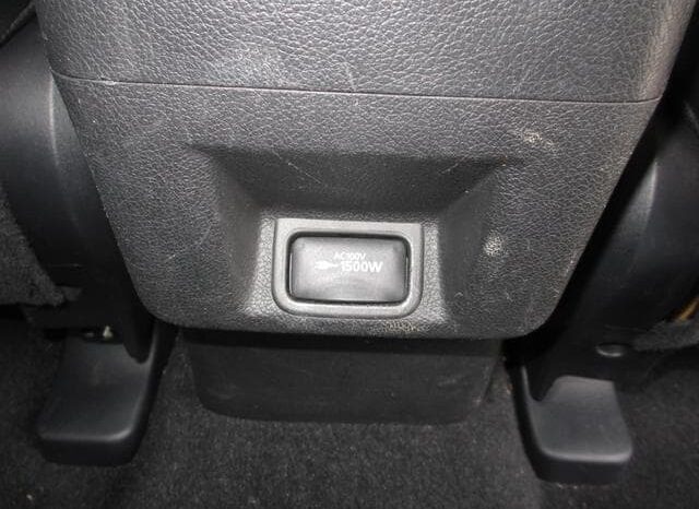 MITSUBISHI OUTLANDER PHEV 2015/4 full