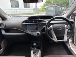 TOYOTA AQUA G full