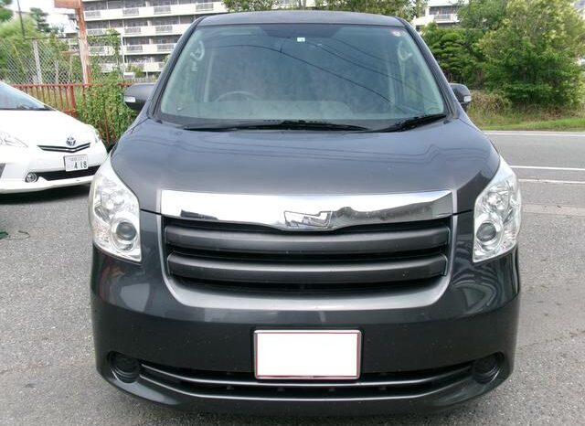 TOYOTA NOAH X 2008 [Van] full