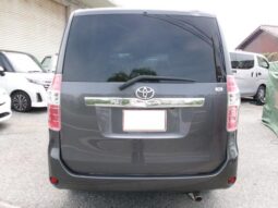 TOYOTA NOAH X 2008 [Van] full