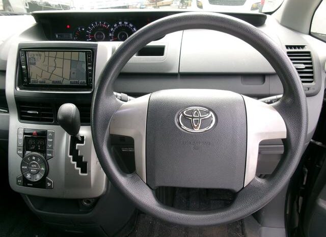 TOYOTA NOAH X 2008 [Van] full