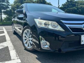 TOYOTA CAMRY {2012} HYBRID G PACKAGE