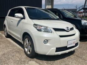 TOYOTA IST 150G [Hatchback] 2016