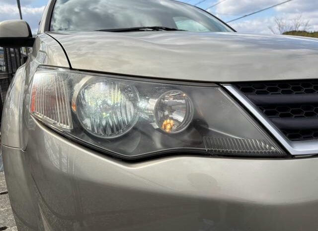 MITSUBISHI OUTLANDER full