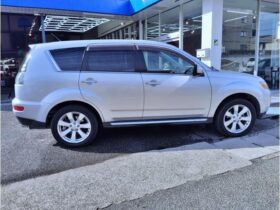 MITSUBISHI OUTLANDER [２４Ｇ] 2009