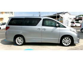 TOYOTA ALPHARD 240S 2010