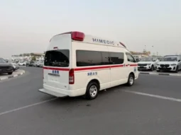 2009 TOYOTA HIACE AMBULANCE VAN