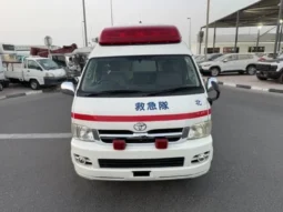 2009 TOYOTA HIACE AMBULANCE VAN full