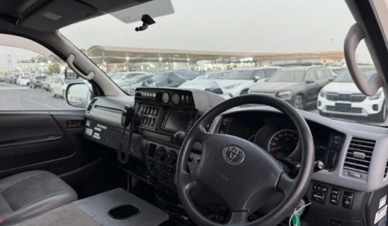 2009 TOYOTA HIACE AMBULANCE VAN full