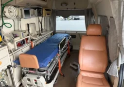 2009 TOYOTA HIACE AMBULANCE VAN full