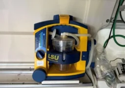 2009 TOYOTA HIACE AMBULANCE VAN full