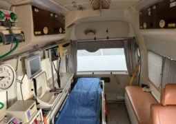 2009 TOYOTA HIACE AMBULANCE VAN full