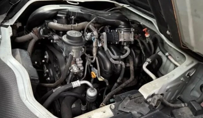 2009 TOYOTA HIACE AMBULANCE VAN full