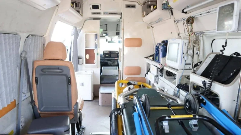 2015 TOYOTA HIACE AMBULANCE full