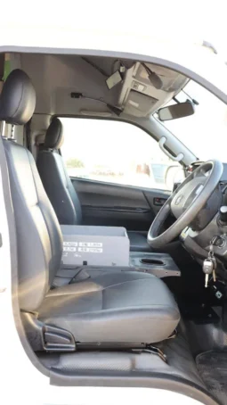 2015 TOYOTA HIACE AMBULANCE full