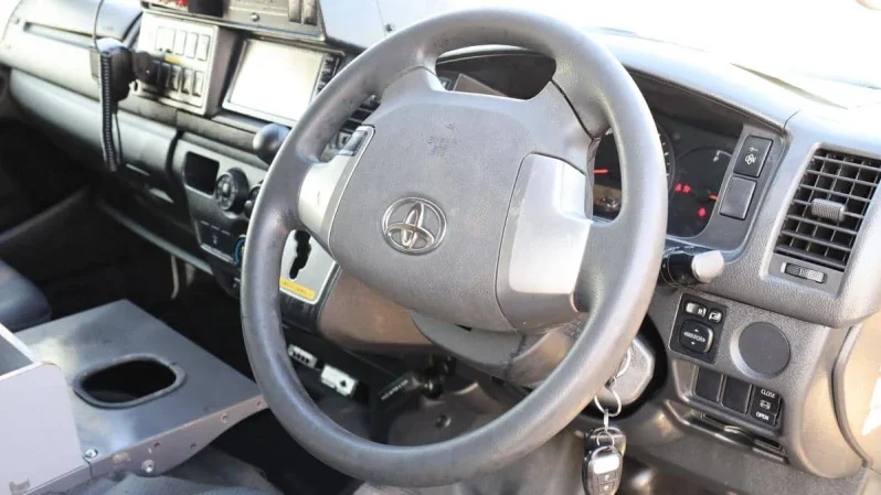 2015 TOYOTA HIACE AMBULANCE full