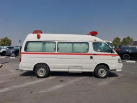 1998 TOYOTA HIACE AMBULANCE