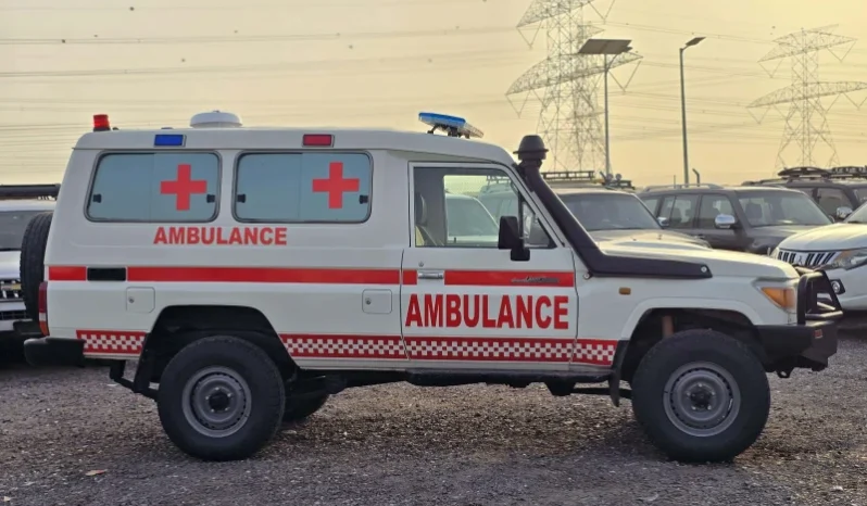 2012 TOYOTA LAND CRUISER AMBULANCE full