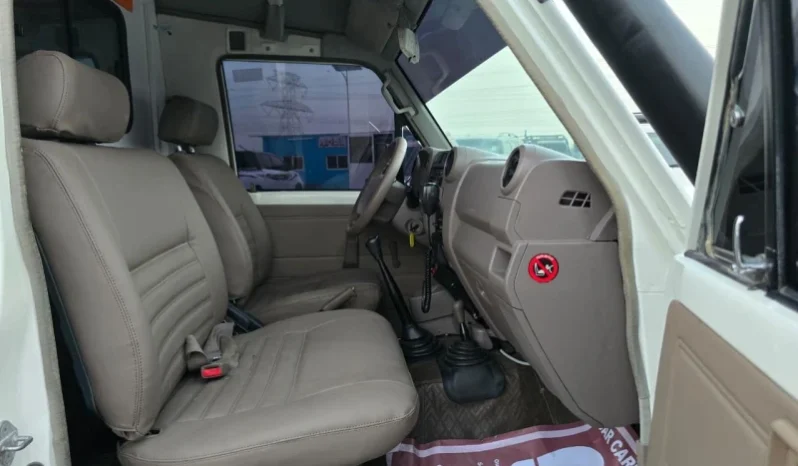 2012 TOYOTA LAND CRUISER AMBULANCE full