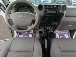 2012 TOYOTA LAND CRUISER AMBULANCE full