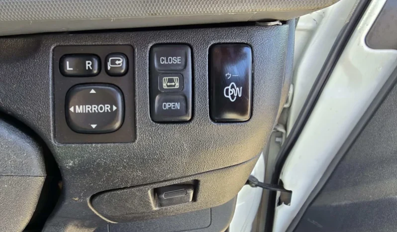 2010 TOYOTA HIACE full