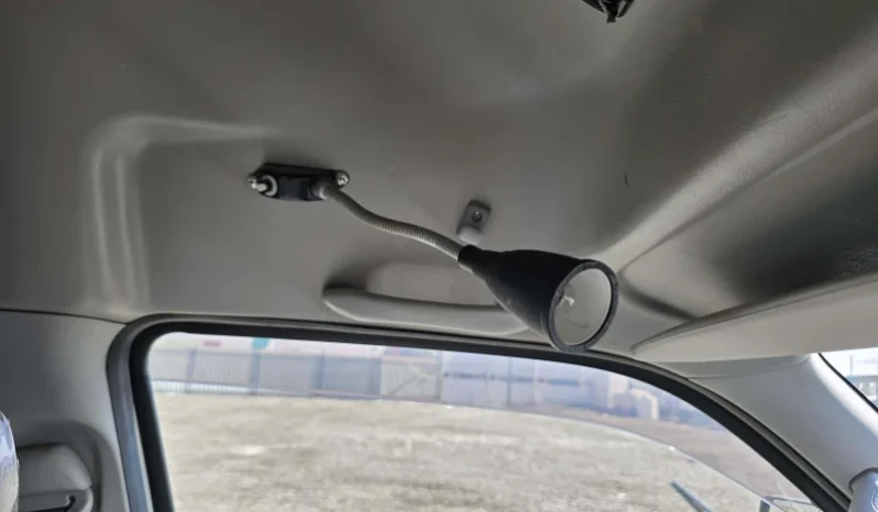 2010 TOYOTA HIACE full