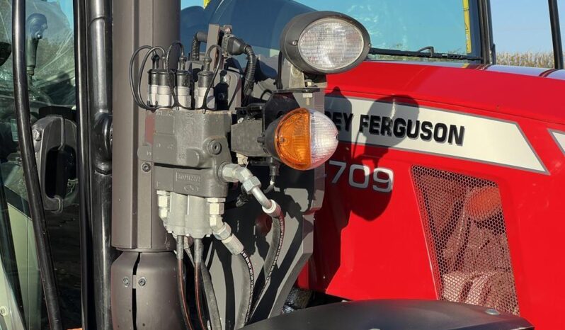 Massey Ferguson 4709 full